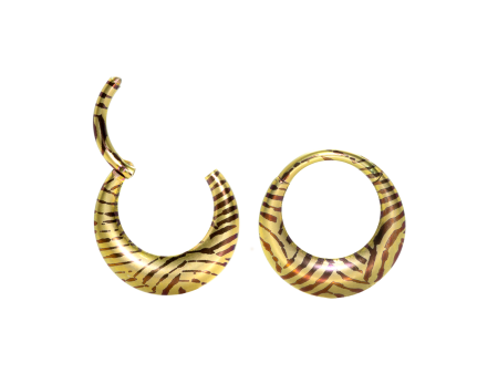 SEGMENTO CLICKER OVAL TITÂNIO PVD GOLD LISTRADO – 8MM
